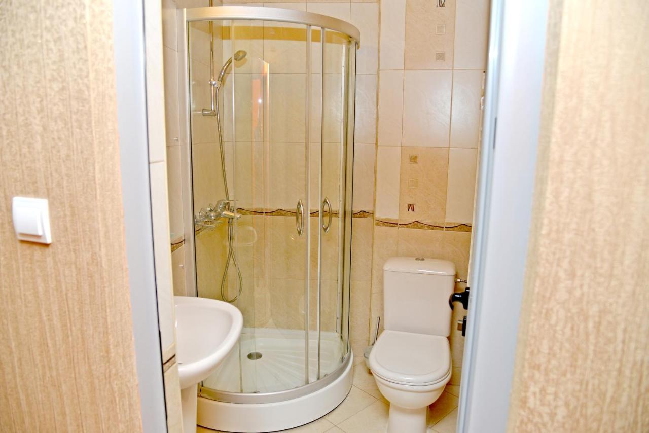 Dream Hotel Sliven ภายนอก รูปภาพ