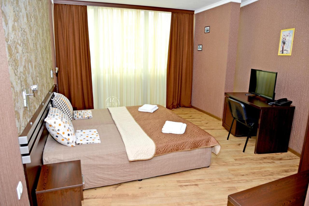 Dream Hotel Sliven ภายนอก รูปภาพ