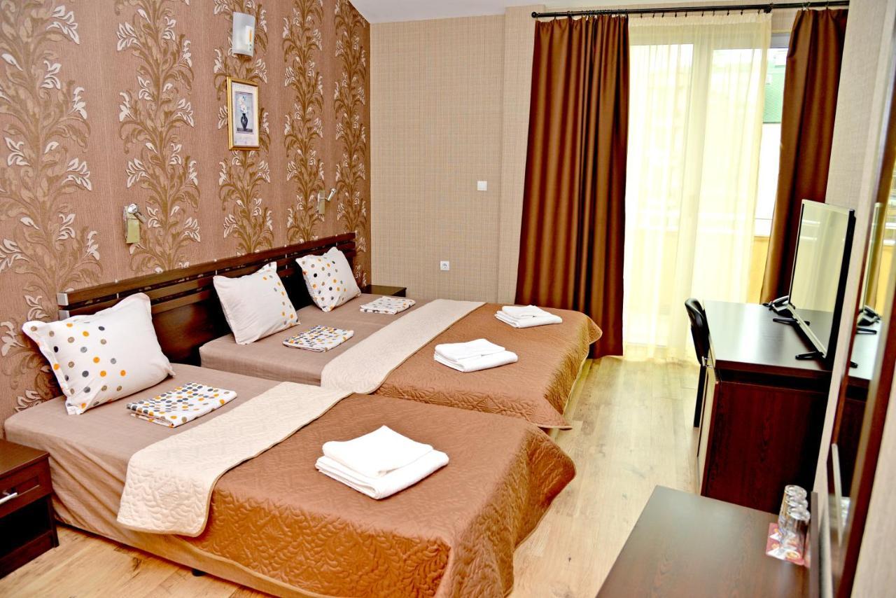 Dream Hotel Sliven ภายนอก รูปภาพ