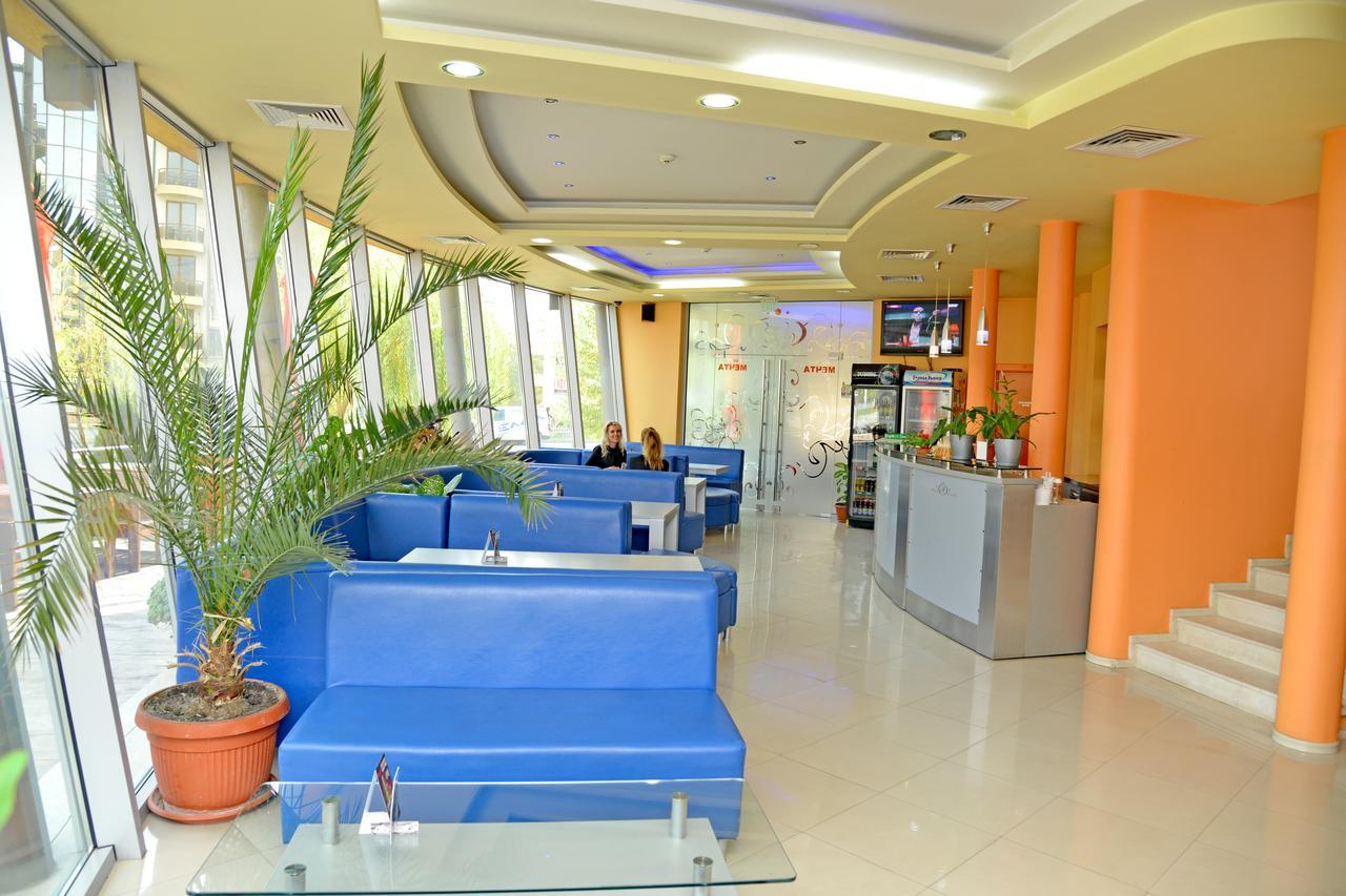 Dream Hotel Sliven ภายนอก รูปภาพ